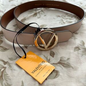 Valentino Beige and Gold Women's Belt
NWT